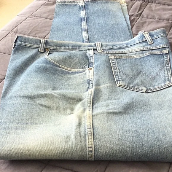 Wrangler Rugged Wear Jeans 50 x 34 - Picture 1 of 14
